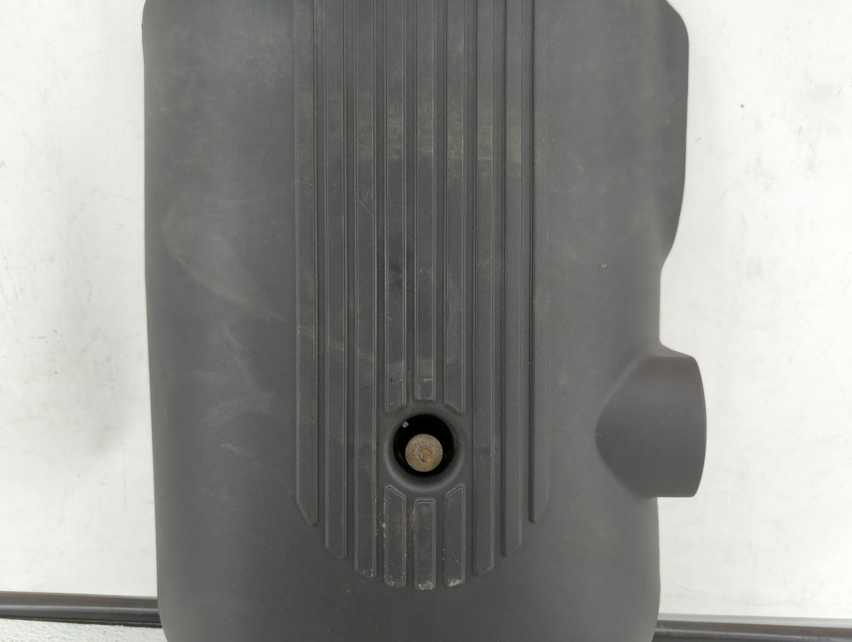 2005 Chevrolet Avalanche 1500 Engine Cover 352143 - Oemusedautoparts1.com
