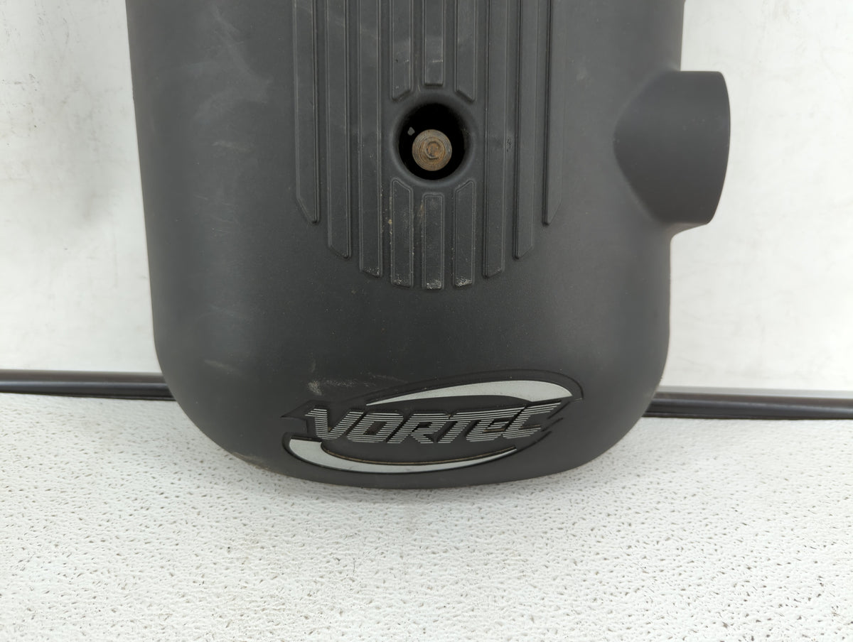 2005 Chevrolet Avalanche 1500 Engine Cover 352143 - Oemusedautoparts1.com