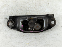2005 Chevrolet Avalanche 1500 Taillight latch - Oemusedautoparts1.com