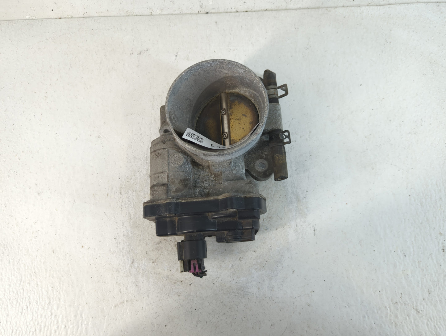 2003-2006 Chevrolet Avalanche 1500 Throttle Body P/N:1257080 Fits Fits 2003 2004 2005 2006 2007 OEM Used Auto Parts - Oemuse