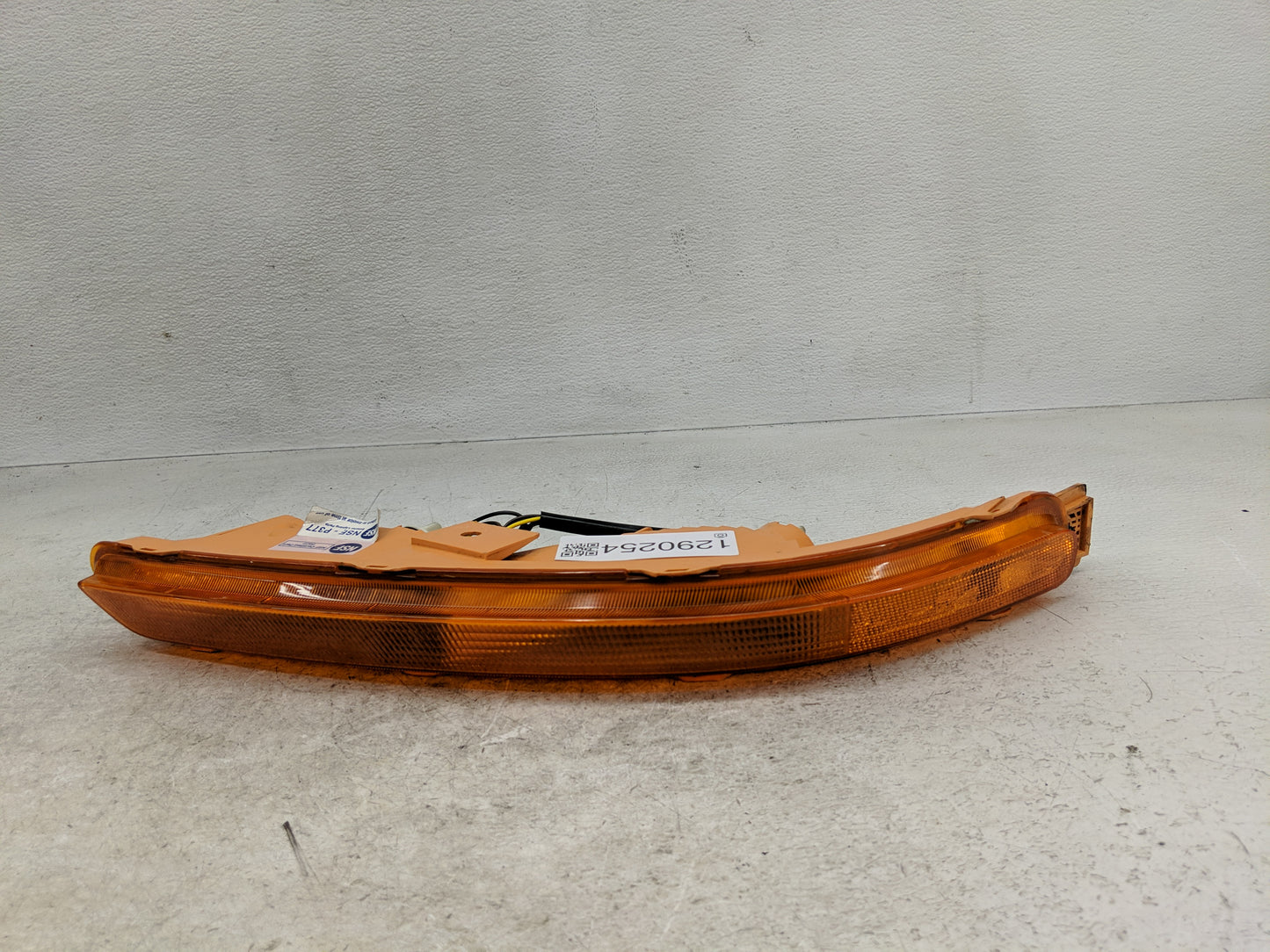 2004-2006 Chevrolet Aveo Passenger Right Oem Front Light Lamp - Oemusedautoparts1.com