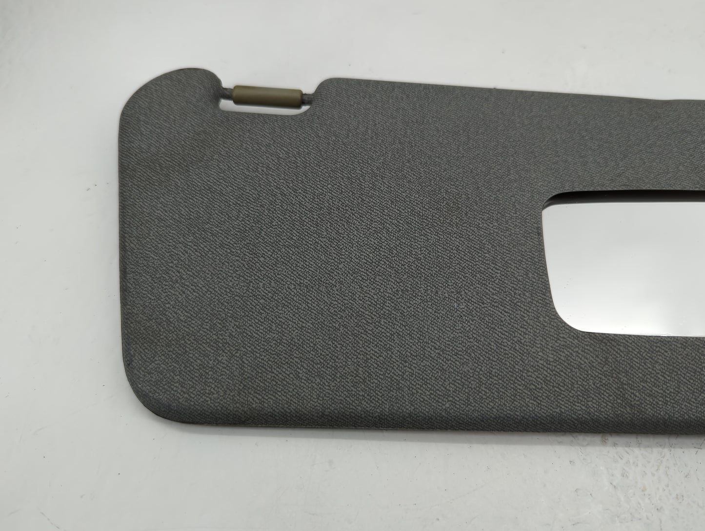 2004-2005 Chevrolet Aveo Sun Visor Shade Replacement Passenger Right Mirror Fits Fits 2004 2005 OEM Used Auto Parts - Oemuse