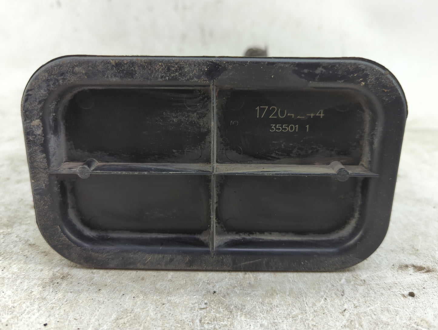 2005 Chevrolet Aveo Fuel Vapor Charcoal Canister - Oemusedautoparts1.com