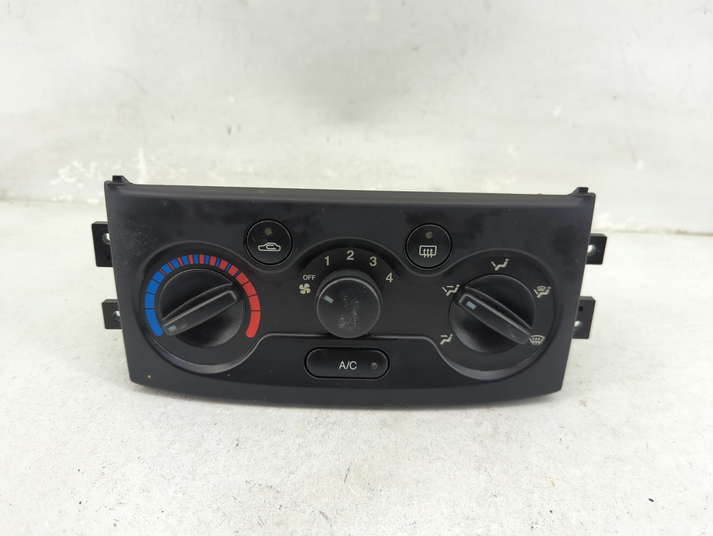 2004-2006 Chevrolet Aveo Climate Control Module Temperature AC/Heater Replacement P/N:4H26 Fits OEM Used Auto Parts - Oemuse