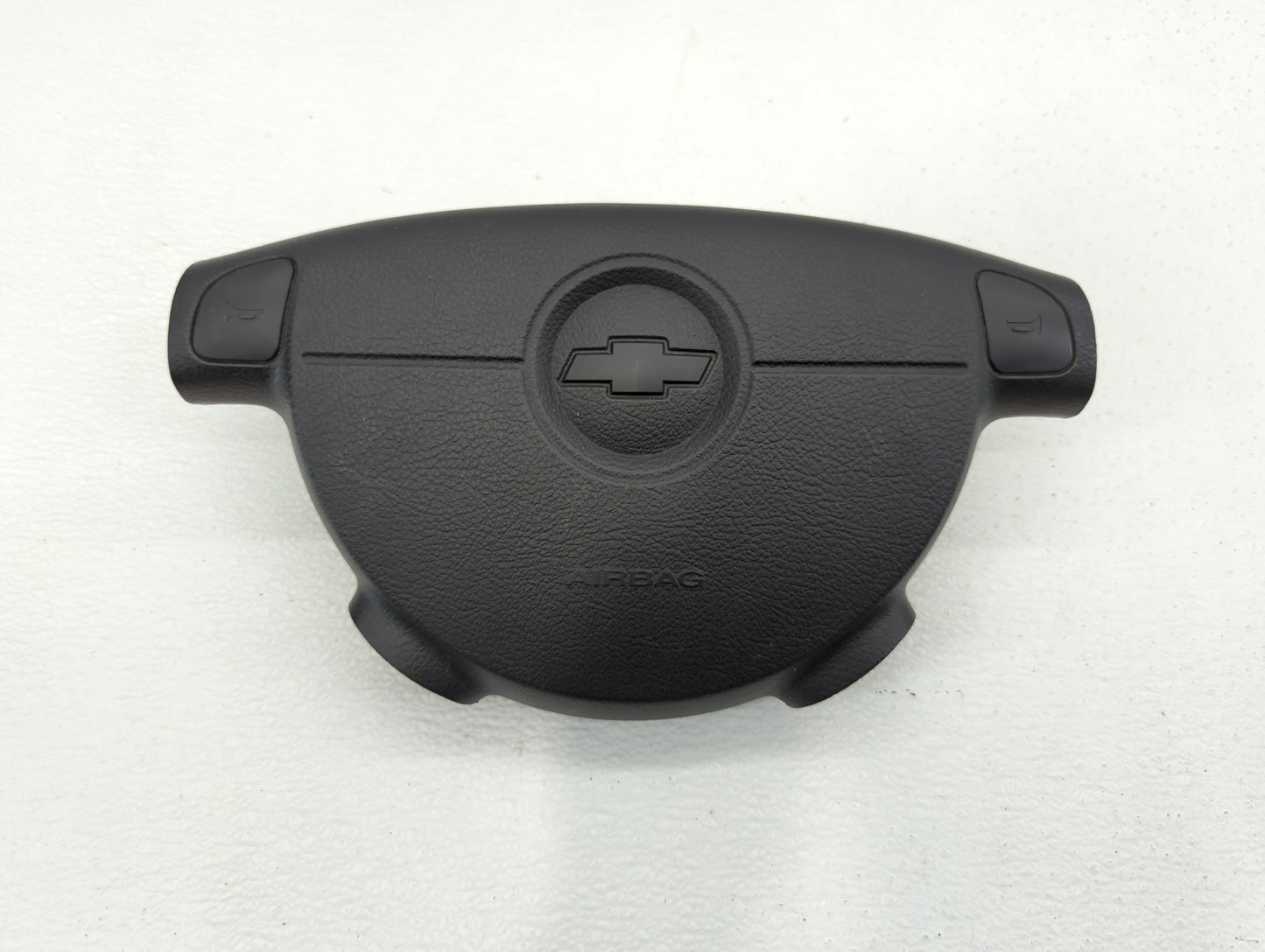 2004-2005 Chevrolet Aveo Air Bag Driver Left Steering Wheel Mounted Fits Fits 2004 2005 OEM Used Auto Parts - Oemusedautopar