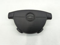 2004-2005 Chevrolet Aveo Air Bag Driver Left Steering Wheel Mounted Fits Fits 2004 2005 OEM Used Auto Parts - Oemusedautopar