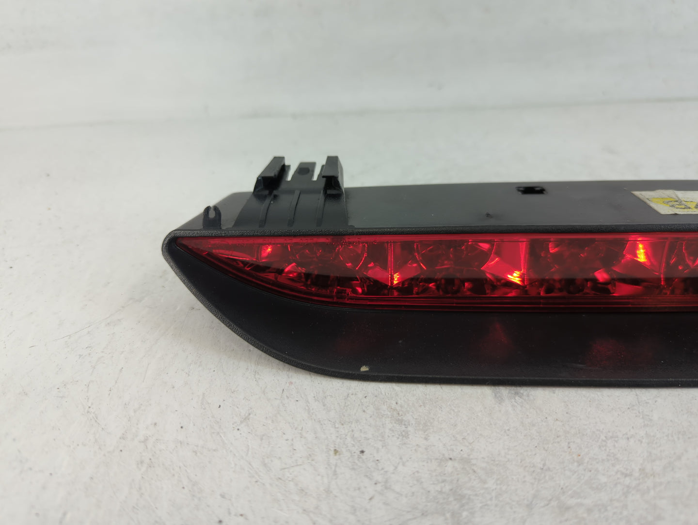 2005 Chevrolet Aveo Third Brake Light Tail Light Fits OEM Used Auto Parts - Oemusedautoparts1.com