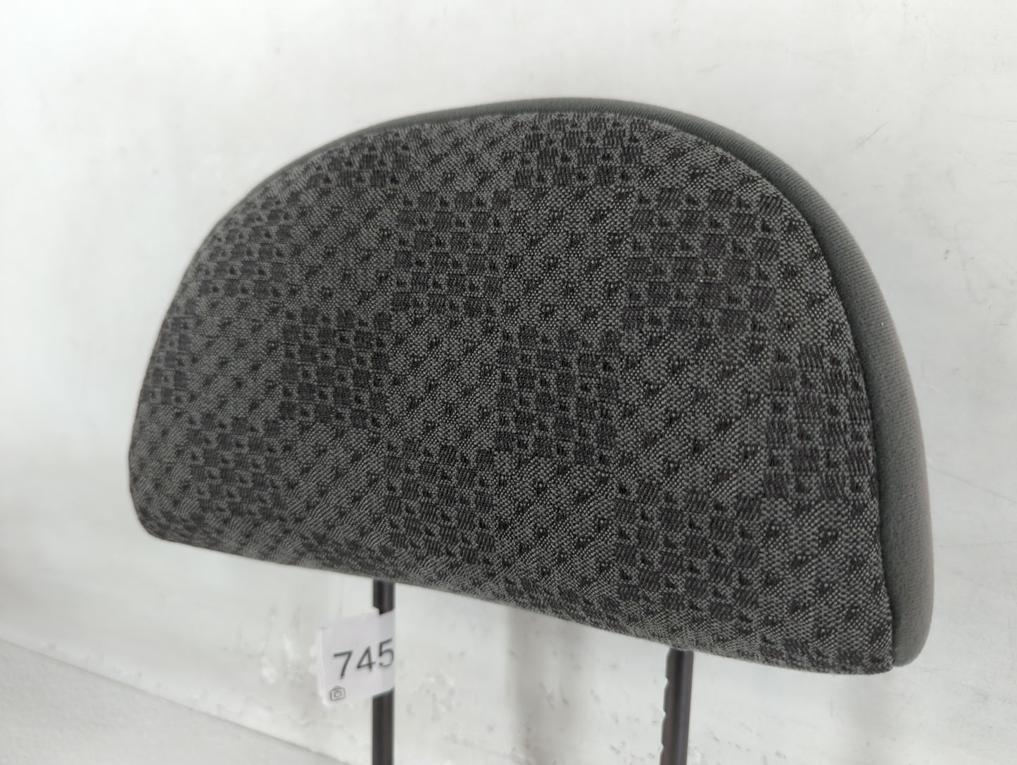 2004-2006 Chevrolet Aveo Headrest Head Rest Front Driver Passenger Seat Fits Fits 2004 2005 2006 OEM Used Auto Parts - Oemus