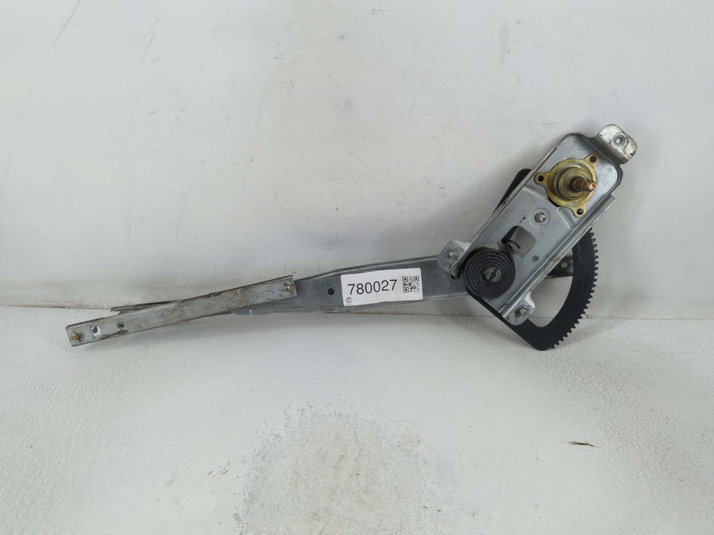 2004-2011 Chevrolet Aveo Window Regulator Passenger Front - Oemusedautoparts1.com