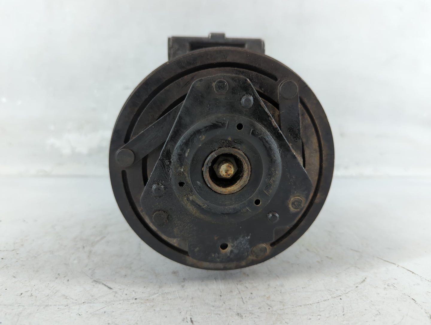 2004-2009 Chevrolet Aveo Air Conditioning A/c Ac Compressor Oem - Oemusedautoparts1.com