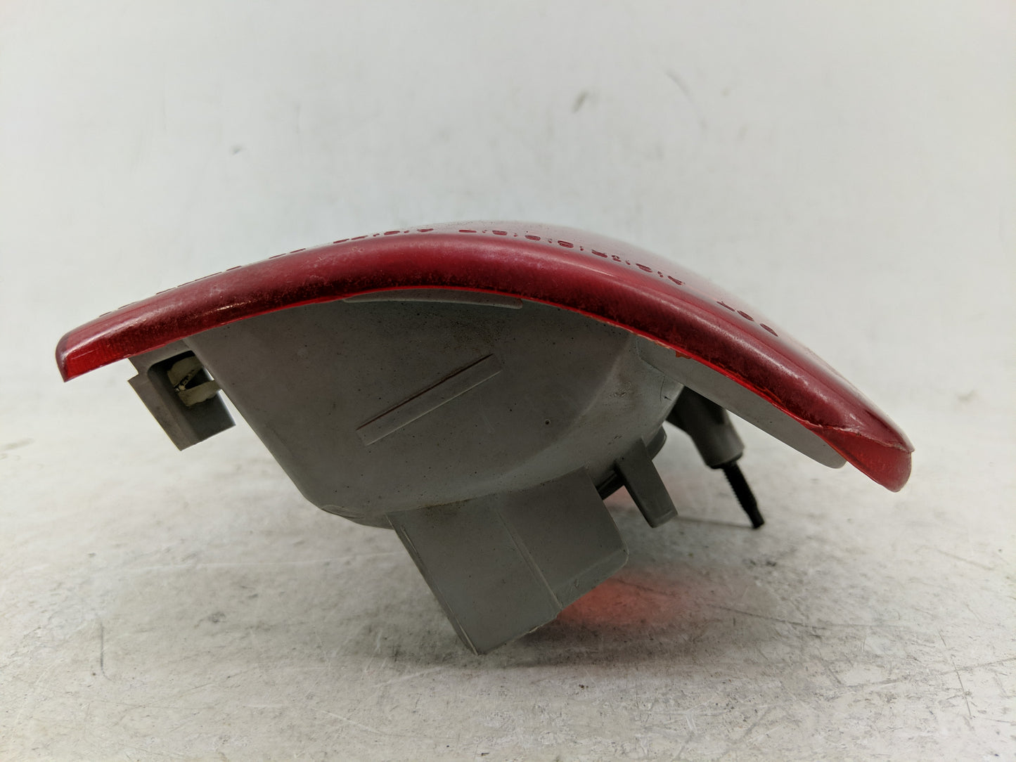 1995-2005 Chevrolet Blazer Tail Light Assembly Driver Left OEM Fits Fits 1995 1996 1997 1998 1999 2000 2001 2002 2003 2004 2