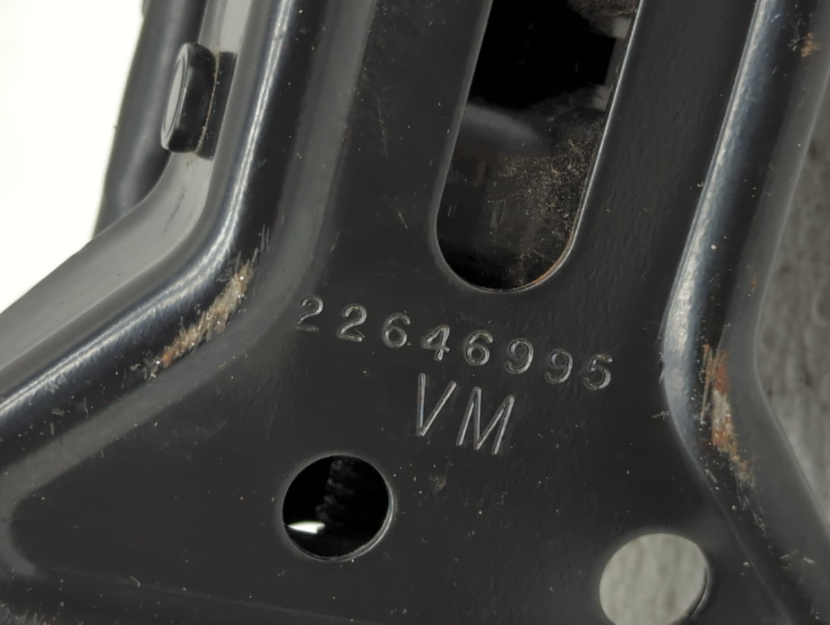 2005 Chevrolet Cavalier Spare Scissor Car Jack 1415620 - Oemusedautoparts1.com