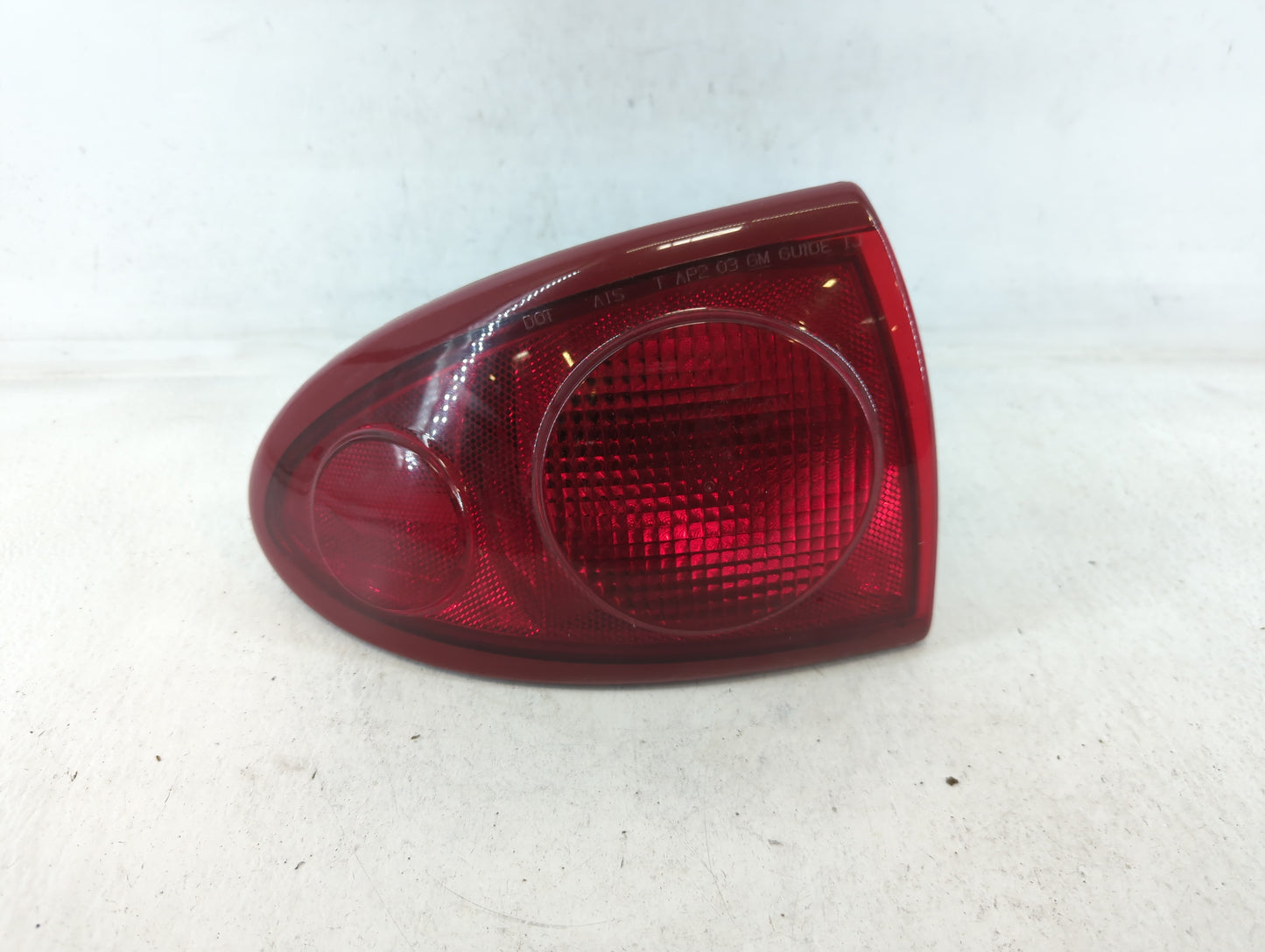 2003-2005 Chevrolet Cavalier Tail Light Assembly Driver Left OEM P/N:15142168 Fits Fits 2003 2004 2005 OEM Used Auto Parts -