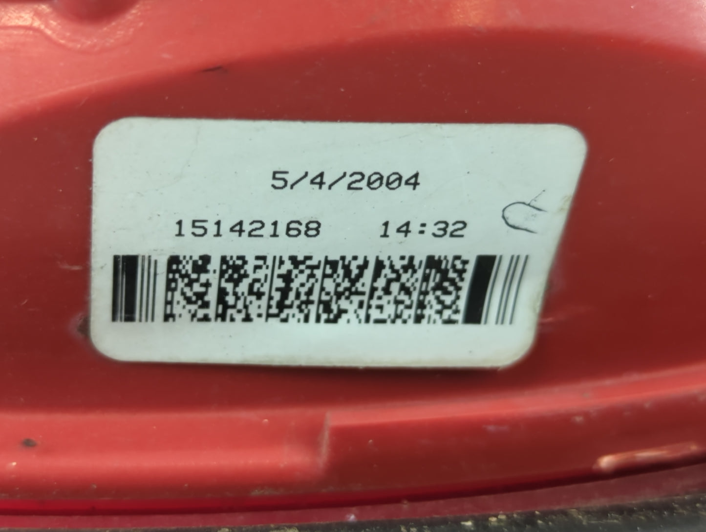 2003-2005 Chevrolet Cavalier Tail Light Assembly Driver Left OEM P/N:15142168 Fits Fits 2003 2004 2005 OEM Used Auto Parts -