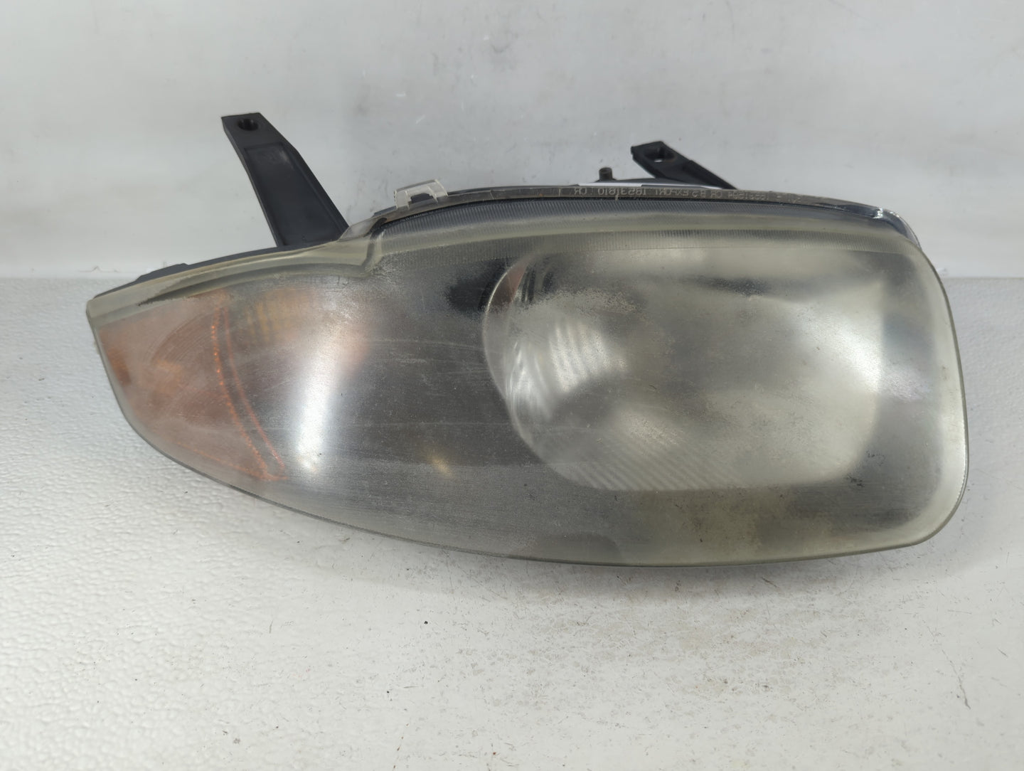 2003 Chevrolet Cavalier Passenger Right Oem Head Light Headlight Lamp - Oemusedautoparts1.com