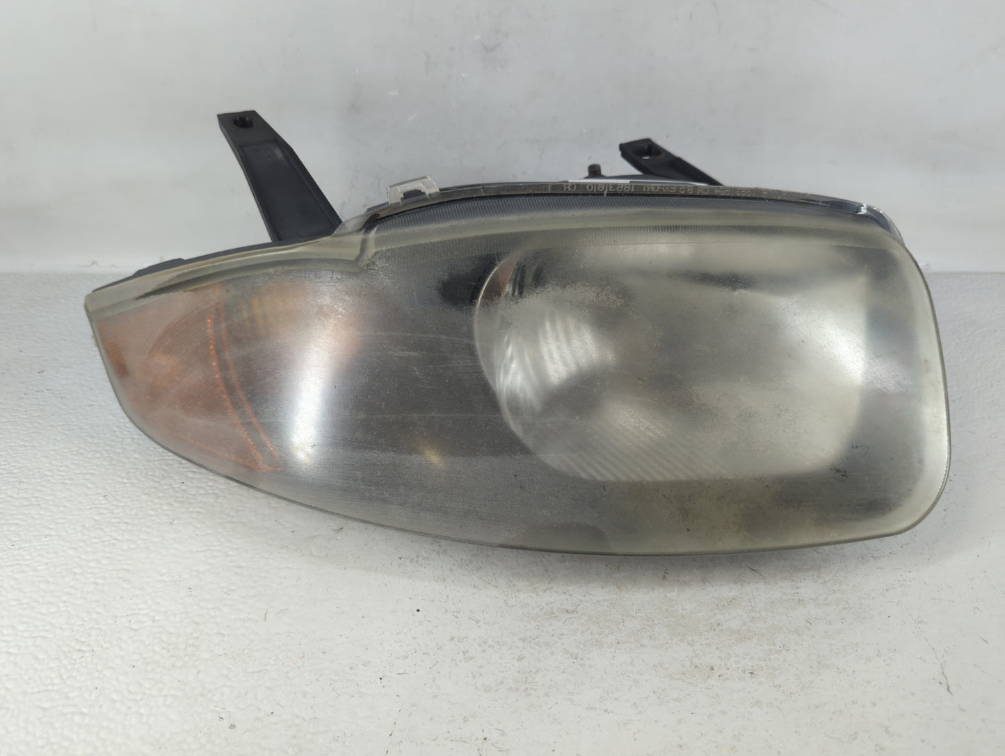 2003 Chevrolet Cavalier Passenger Right Oem Head Light Headlight Lamp - Oemusedautoparts1.com