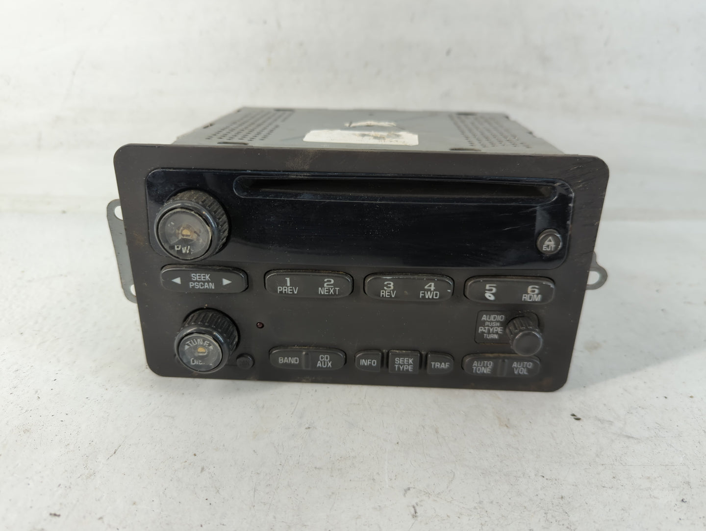 2003-2005 Chevrolet Cavalier Radio AM FM Cd Player Receiver Replacement P/N:10335223 Fits Fits 2002 2003 2004 2005 OEM Used 
