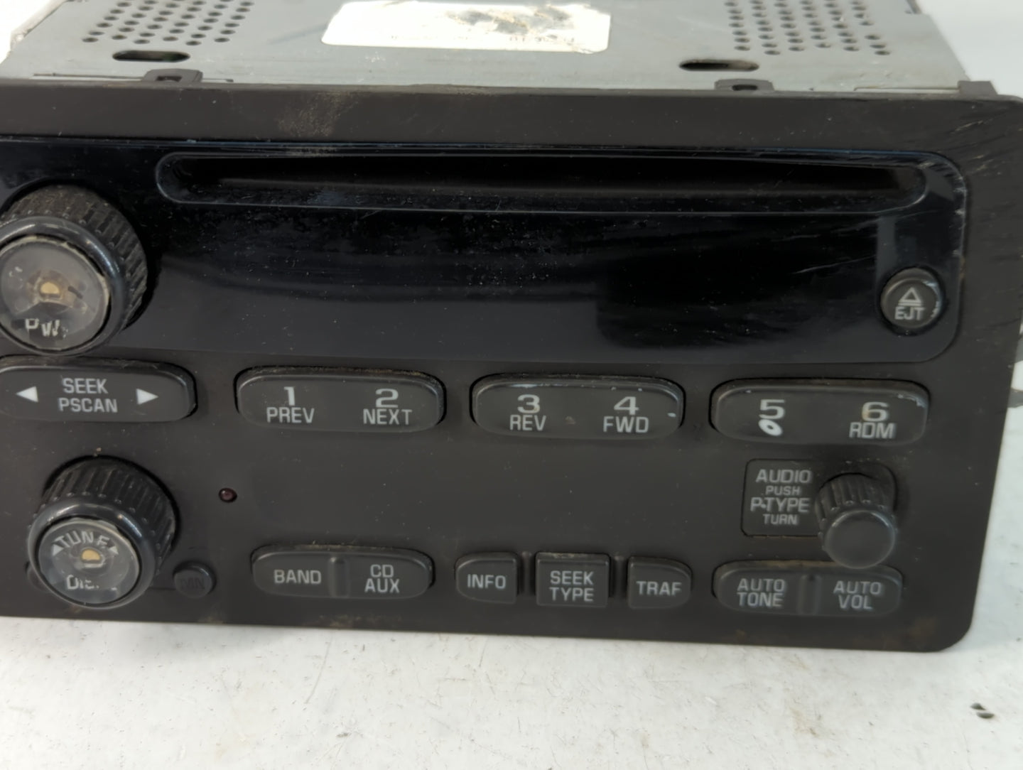 2003-2005 Chevrolet Cavalier Radio AM FM Cd Player Receiver Replacement P/N:10335223 Fits Fits 2002 2003 2004 2005 OEM Used 