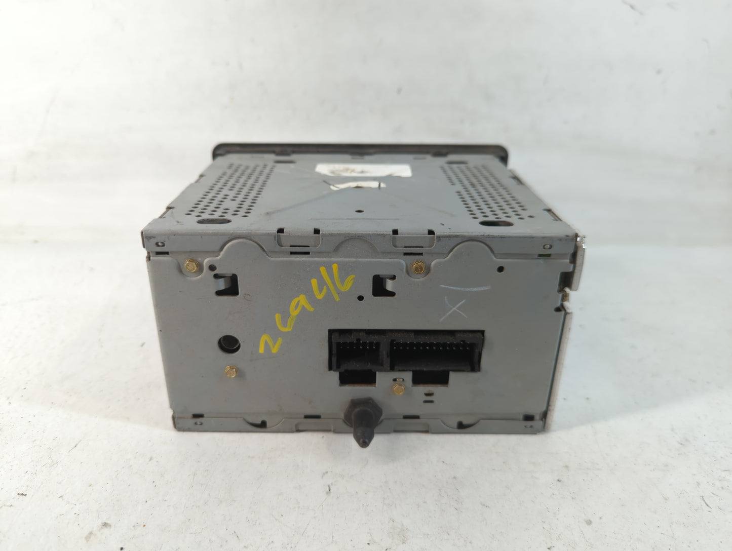 2003-2005 Chevrolet Cavalier Radio AM FM Cd Player Receiver Replacement P/N:10335223 Fits Fits 2002 2003 2004 2005 OEM Used 