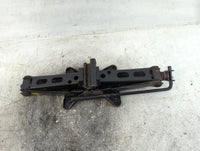 2005 Chevrolet Cavalier Spare Scissor Car Jack - Oemusedautoparts1.com