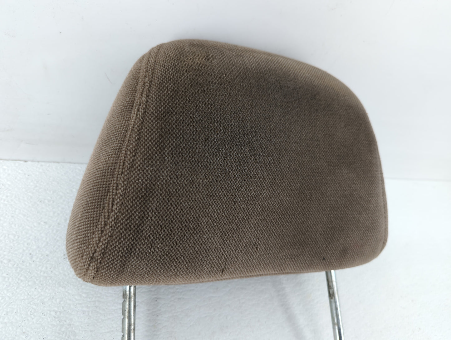 2005 Chevrolet Classic Headrest Head Rest Front Driver Passenger Seat Fits OEM Used Auto Parts - Oemusedautoparts1.com