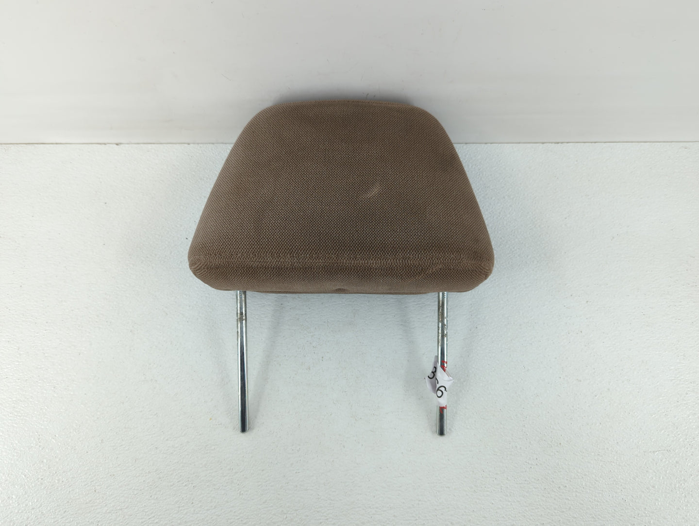 2005 Chevrolet Classic Headrest Head Rest Front Driver Passenger Seat Fits OEM Used Auto Parts - Oemusedautoparts1.com