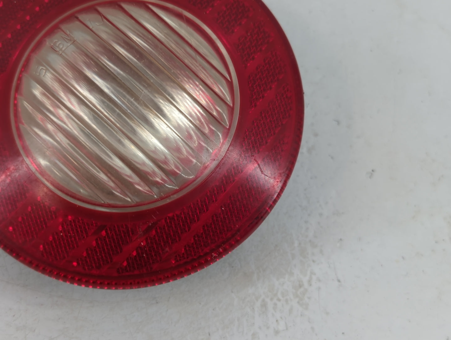 2005-2010 Chevrolet Cobalt Tail Light Assembly Passenger Right OEM P/N:20861472 Fits Fits 2005 2006 2007 2008 2009 2010 OEM 