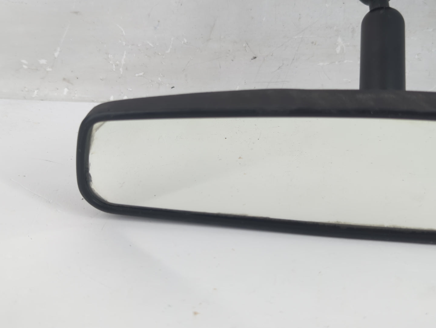 2005 Chevrolet Cobalt Interior Rear View Mirror Replacement OEM P/N:E8011083 Fits OEM Used Auto Parts - Oemusedautoparts1.co