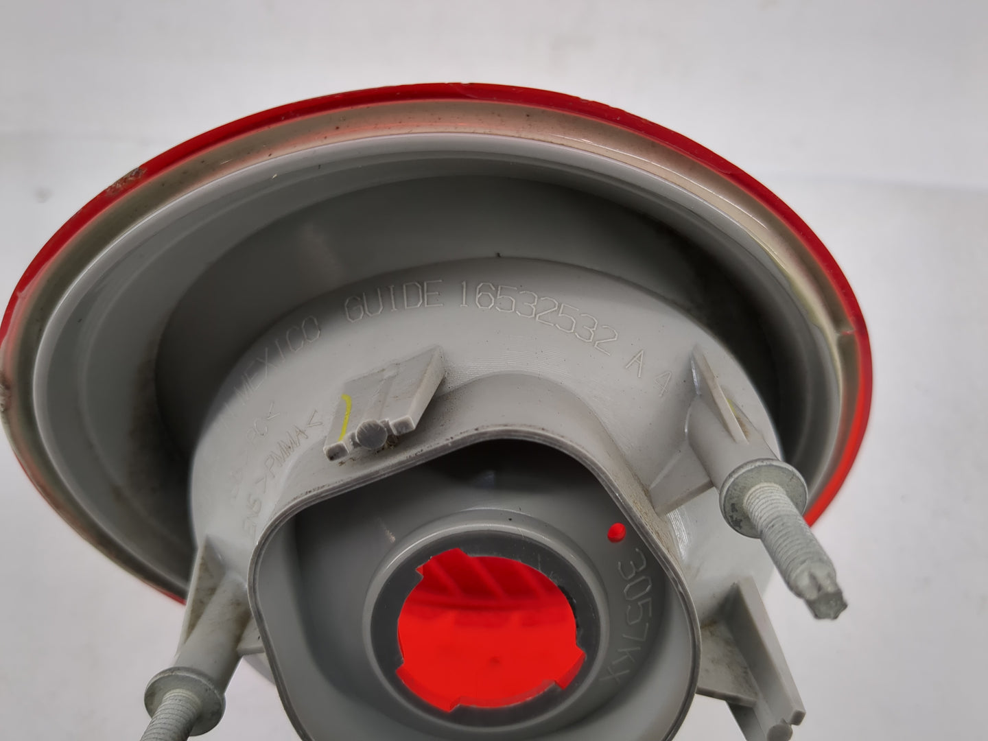 2005-2010 Chevrolet Cobalt Tail Light Assembly Passenger Right OEM P/N:16532532 Fits Fits 2005 2006 2007 2008 2009 2010 OEM 