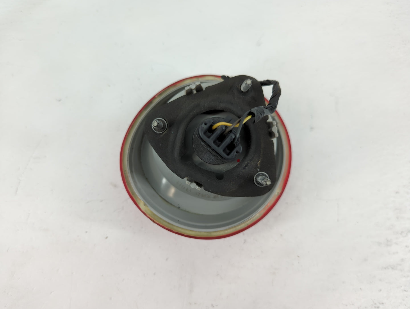 2005-2010 Chevrolet Cobalt Tail Light Assembly Driver Left OEM P/N:16532531 A Fits Fits 2005 2006 2007 2008 2009 2010 OEM Us