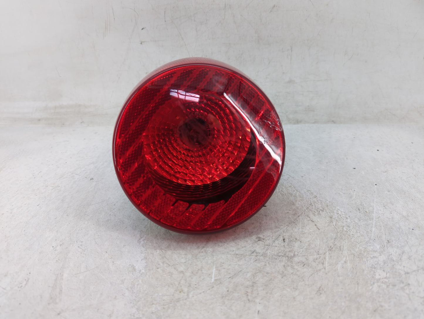2005-2010 Chevrolet Cobalt Tail Light Assembly Passenger Right OEM P/N:15797856 16532532 A Fits Fits 2005 2006 2007 2008 200