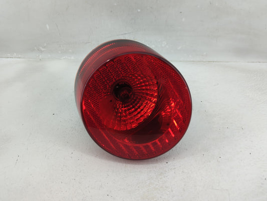2005-2010 Chevrolet Cobalt Tail Light Assembly Passenger Right OEM P/N:16532532 A Fits Fits 2005 2006 2007 2008 2009 2010 OE