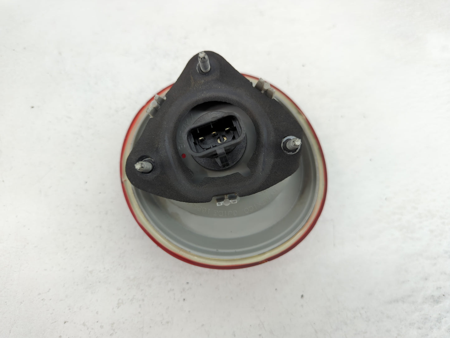 2005-2010 Chevrolet Cobalt Tail Light Assembly Passenger Right OEM P/N:16532532 A Fits Fits 2005 2006 2007 2008 2009 2010 OE