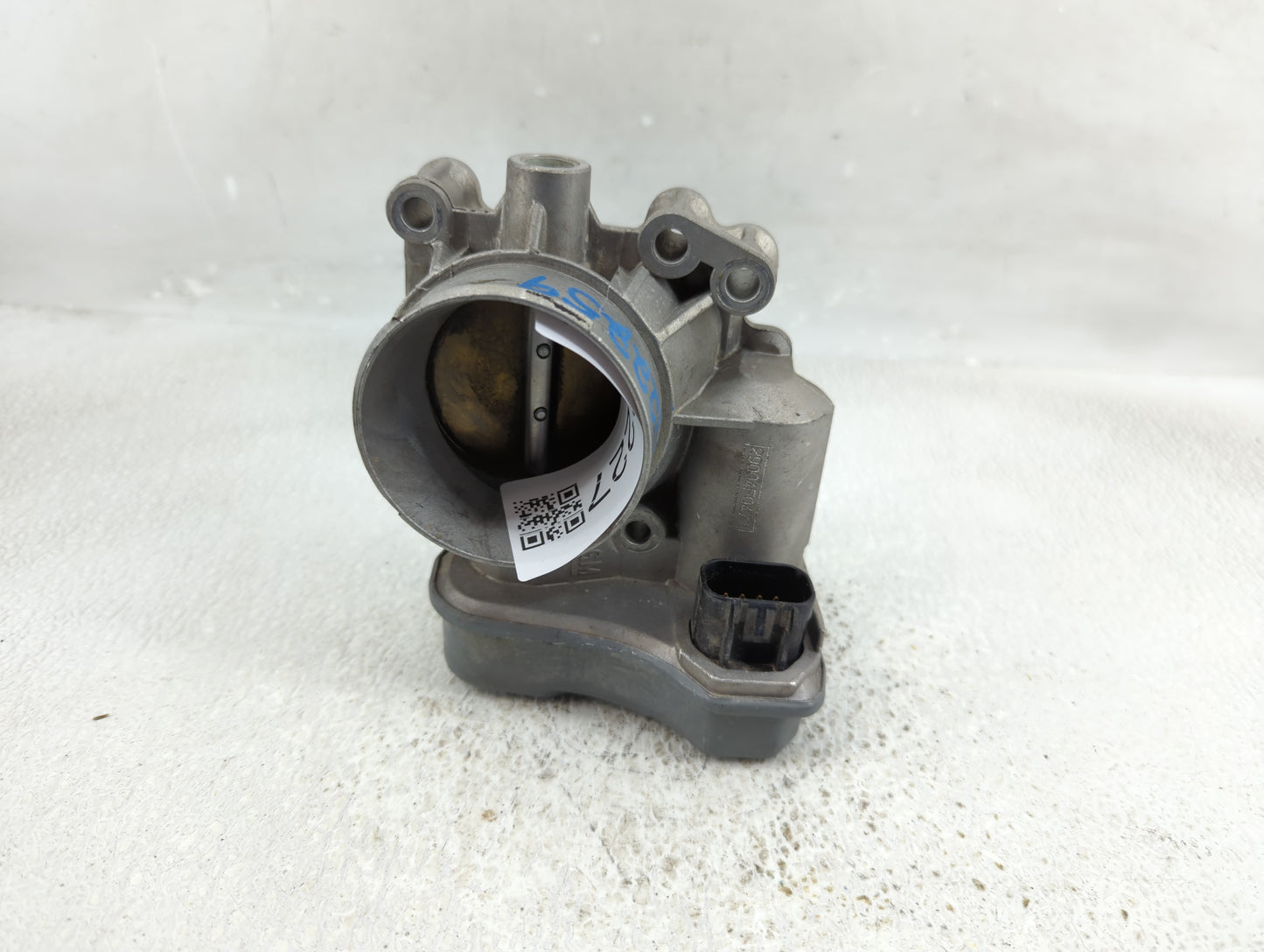 2005-2006 Chevrolet Cobalt Throttle Body P/N:12568796 Fits Fits 2002 2003 2004 2005 2006 2007 OEM Used Auto Parts - Oemuseda