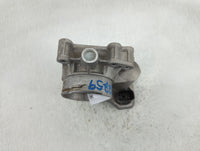 2005-2006 Chevrolet Cobalt Throttle Body P/N:12568796 Fits Fits 2002 2003 2004 2005 2006 2007 OEM Used Auto Parts - Oemuseda