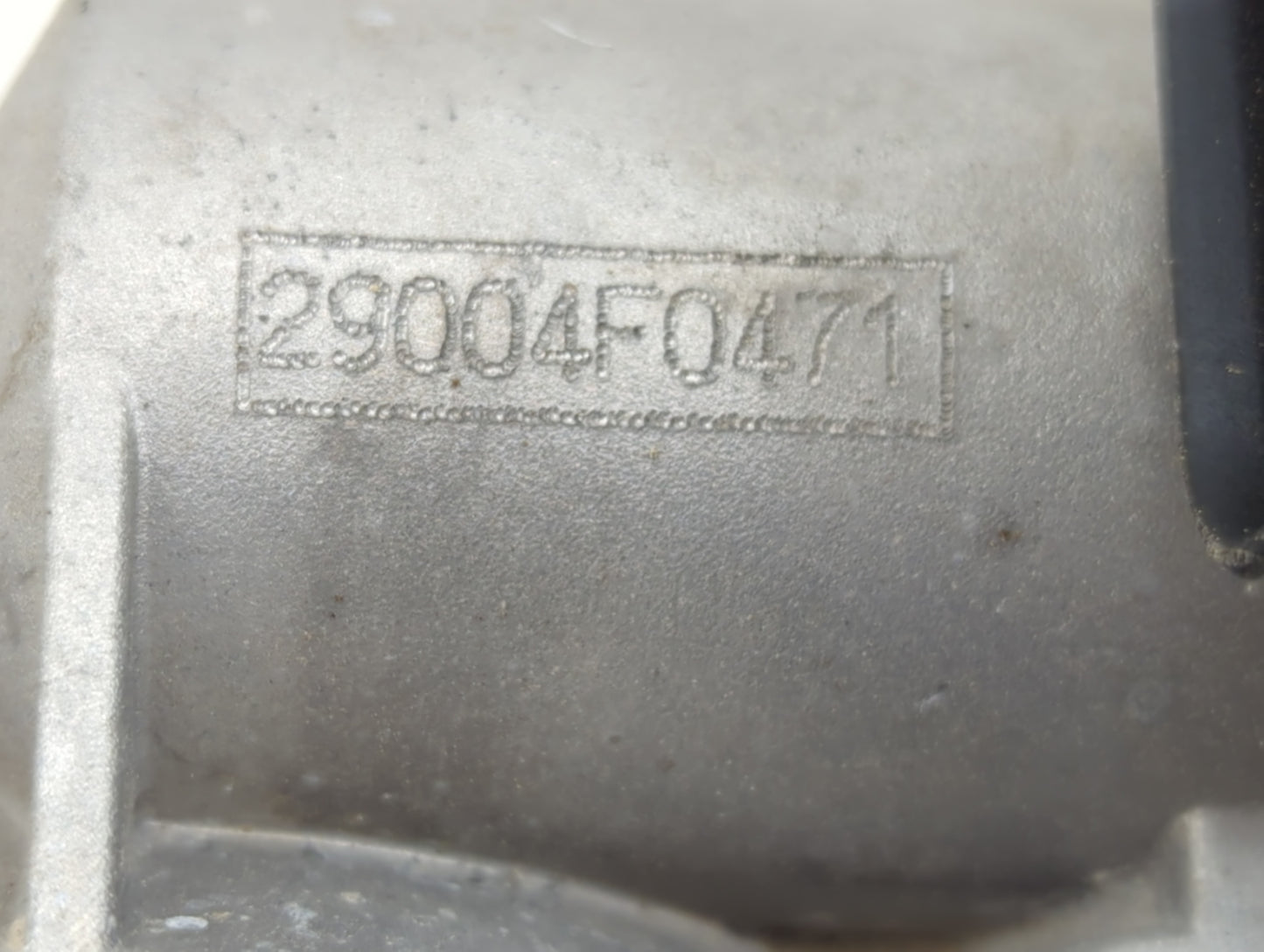 2005-2006 Chevrolet Cobalt Throttle Body P/N:12568796 Fits Fits 2002 2003 2004 2005 2006 2007 OEM Used Auto Parts - Oemuseda