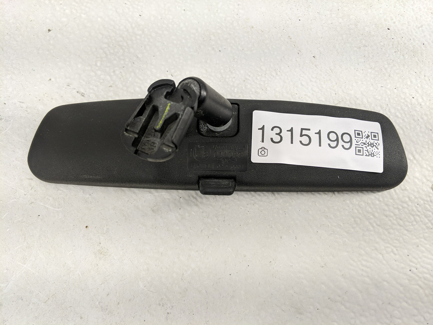 2005-2006 Chevrolet Cobalt Interior Rear View Mirror Replacement OEM P/N:267-00182 Fits Fits 2005 2006 OEM Used Auto Parts -