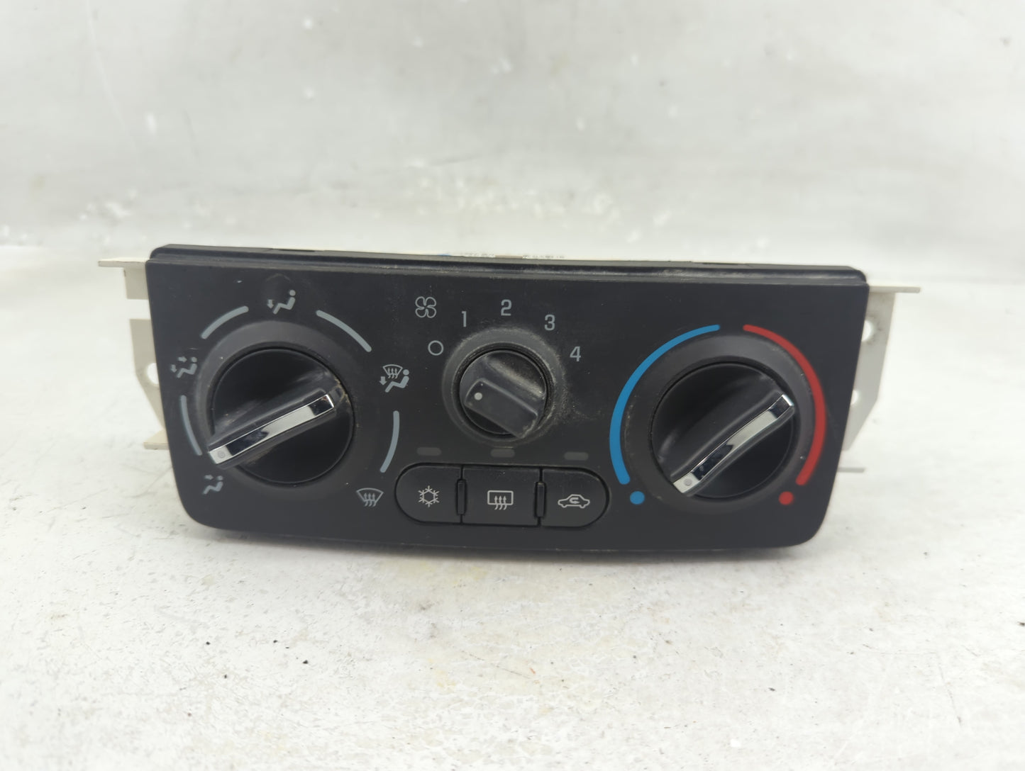 2005-2010 Chevrolet Cobalt Climate Control Module Temperature AC/Heater Replacement P/N:15890411 Fits OEM Used Auto Parts - 