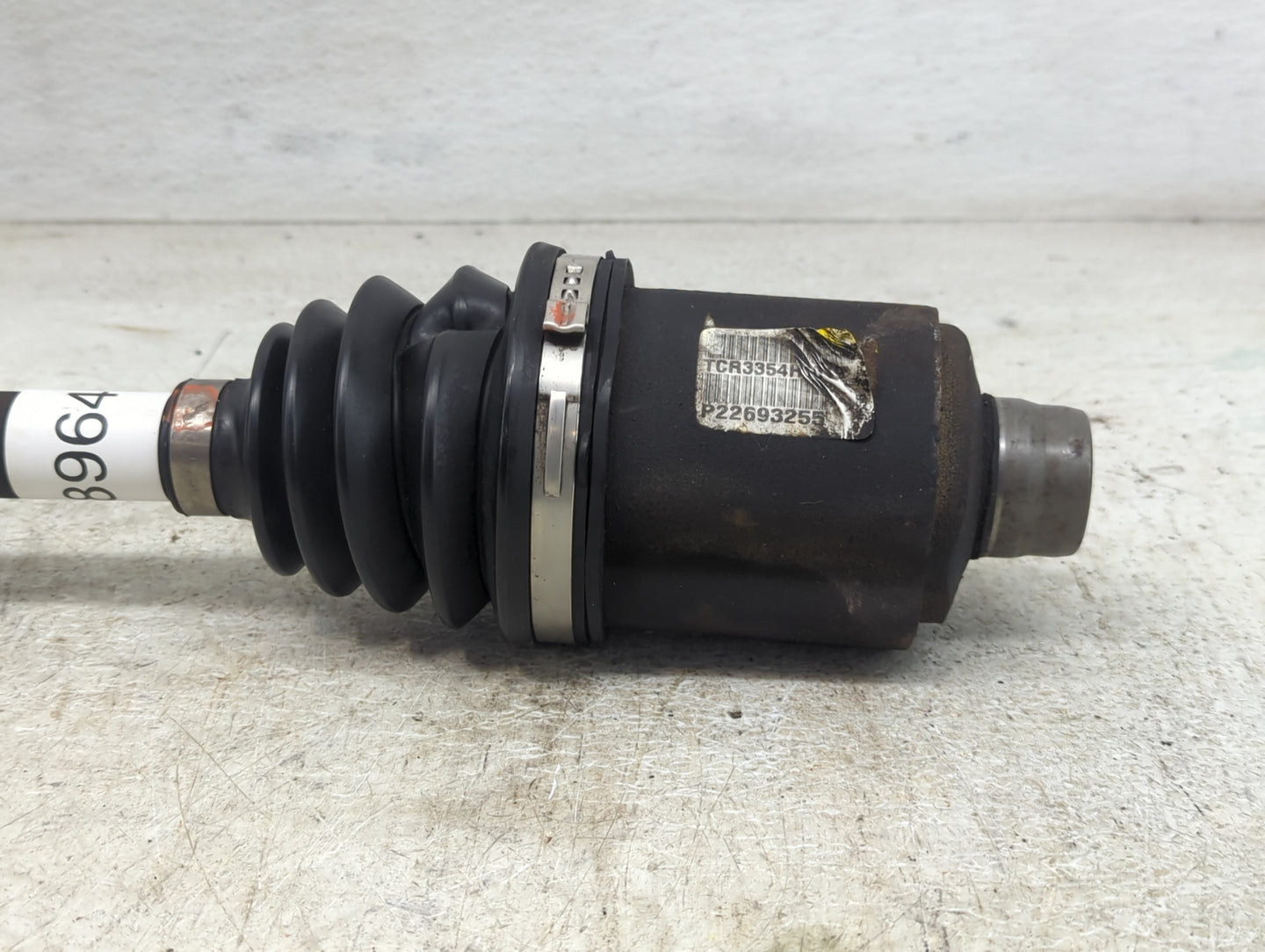 2005-2010 Chevrolet Cobalt Axle Shaft Front Passenger Cv C/v - Oemusedautoparts1.com
