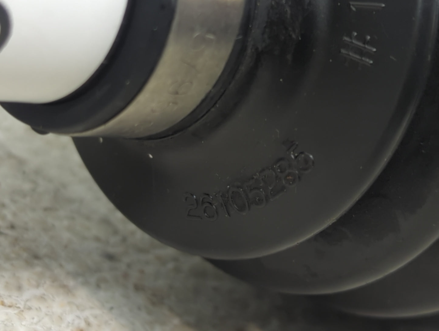 2005-2010 Chevrolet Cobalt Axle Shaft Front Passenger Cv C/v - Oemusedautoparts1.com