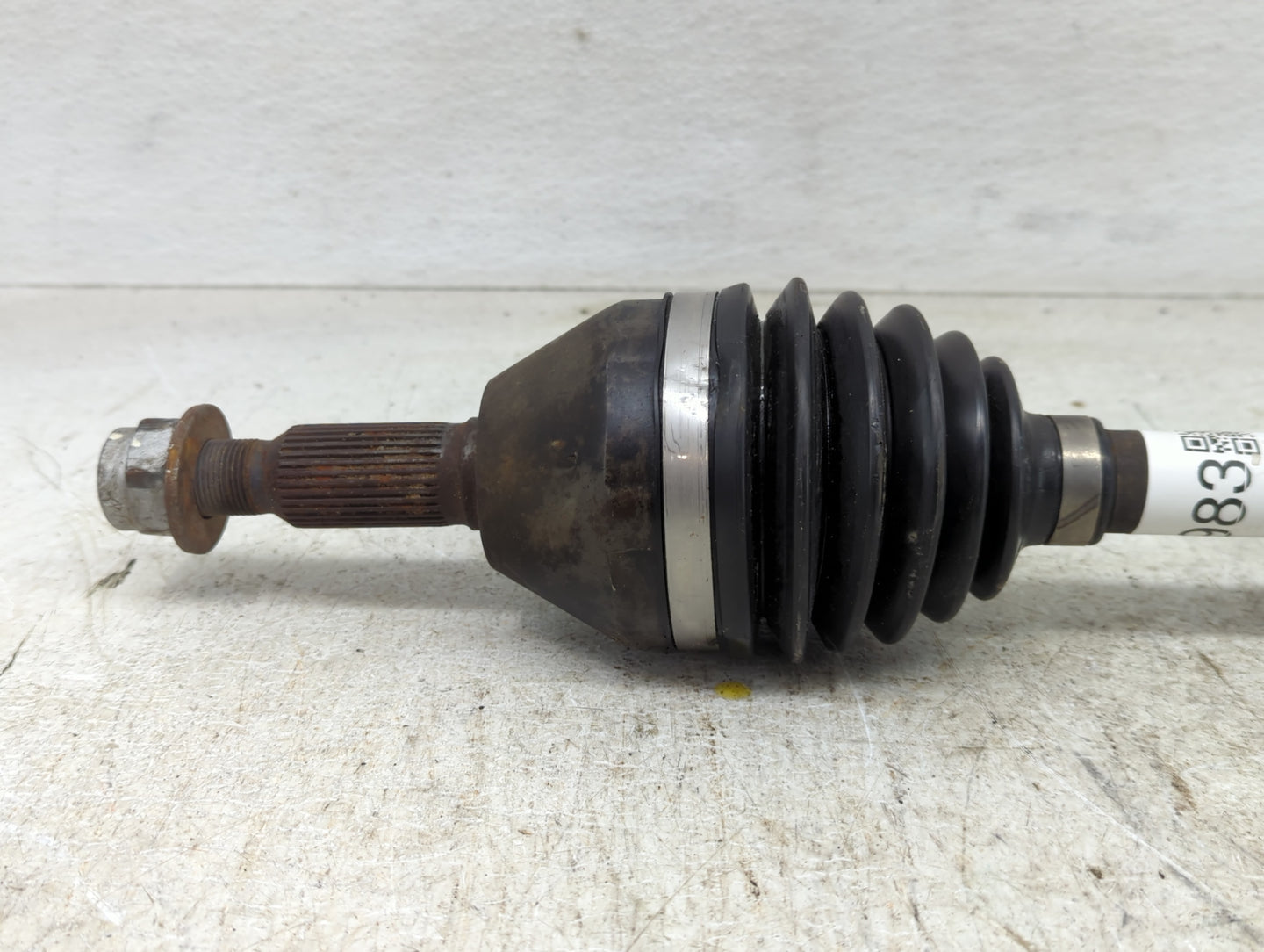 2005-2010 Chevrolet Cobalt Axle Shaft Front Driver Cv C/v - Oemusedautoparts1.com