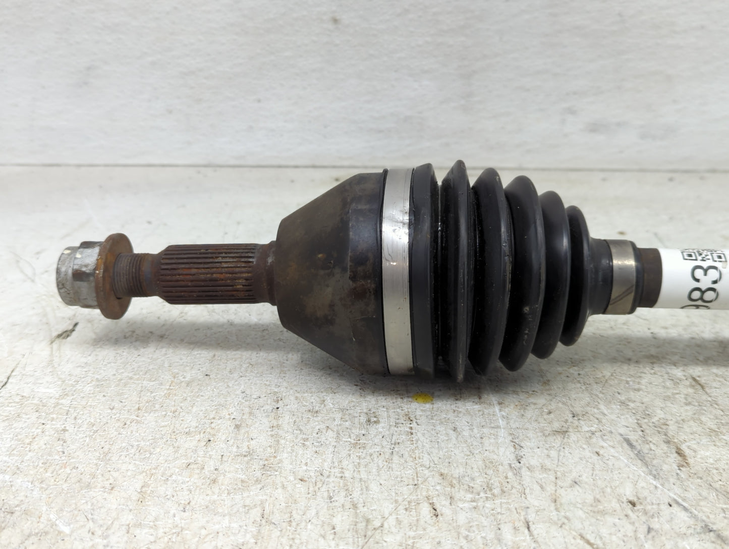 2005-2010 Chevrolet Cobalt Axle Shaft Front Driver Cv C/v - Oemusedautoparts1.com