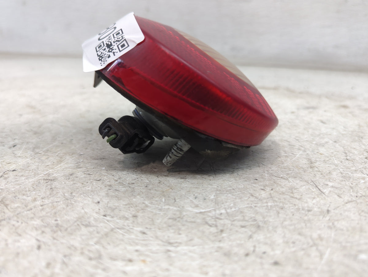 2005-2010 Chevrolet Cobalt Tail Light Assembly Passenger Right OEM P/N:15874975 Fits Fits 2005 2006 2007 2008 2009 2010 OEM 
