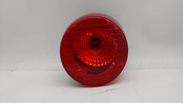 2005-2010 Chevrolet Cobalt Tail Light Assembly Passenger Right OEM P/N:16532532 A 15271525 Fits Fits 2005 2006 2007 2008 200