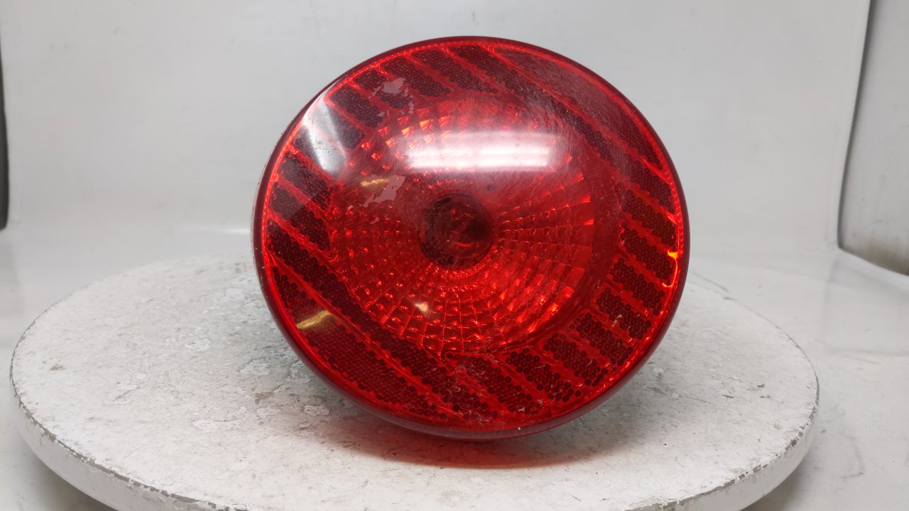 2005-2010 Chevrolet Cobalt Tail Light Assembly Driver Left OEM Fits Fits 2005 2006 2007 2008 2009 2010 OEM Used Auto Parts -
