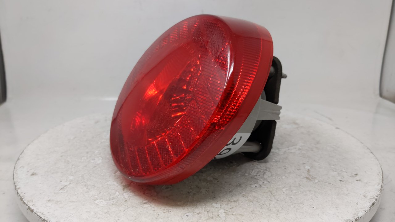 2005-2010 Chevrolet Cobalt Tail Light Assembly Driver Left OEM Fits Fits 2005 2006 2007 2008 2009 2010 OEM Used Auto Parts -