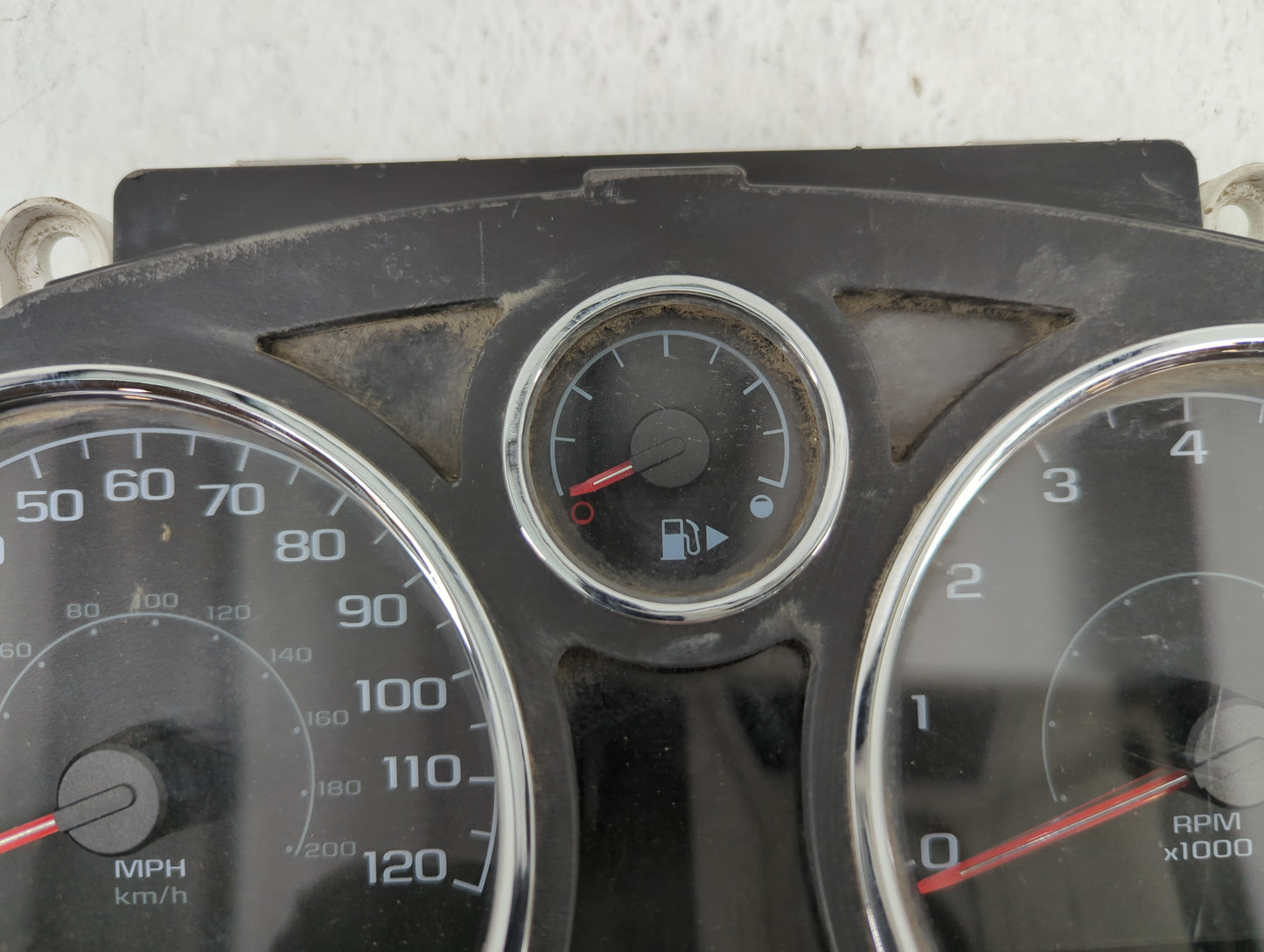 2005 Chevrolet Cobalt Instrument Cluster Speedometer Gauges P/N:15246264 Fits OEM Used Auto Parts - Oemusedautoparts1.com