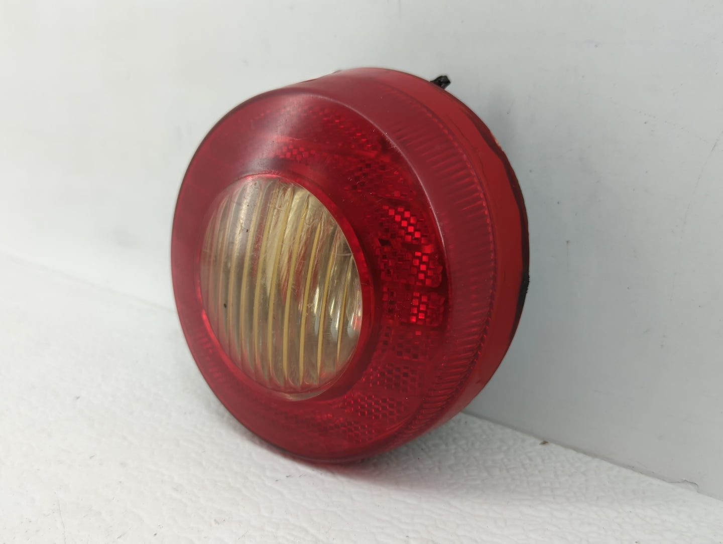 2005-2010 Chevrolet Cobalt Tail Light Assembly Passenger Right OEM P/N:16532542 25998288 Fits Fits 2005 2006 2007 2008 2009 