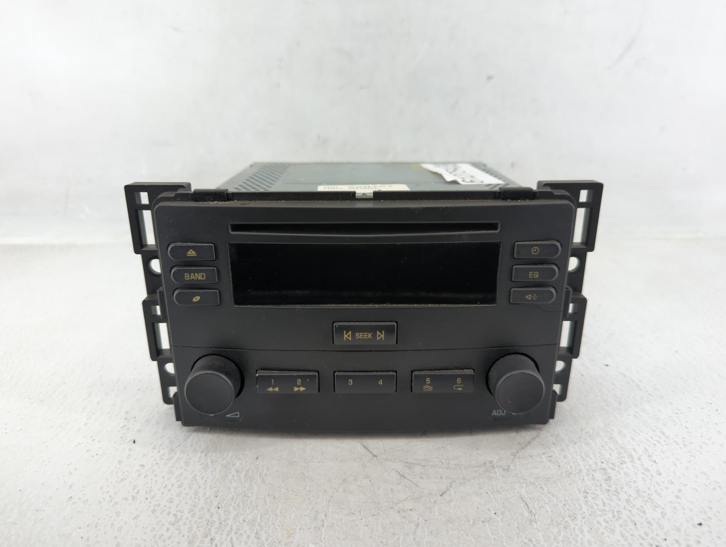 2005-2006 Chevrolet Cobalt Radio AM FM Cd Player Receiver Replacement P/N:28023571 Fits Fits 2005 2006 OEM Used Auto Parts -