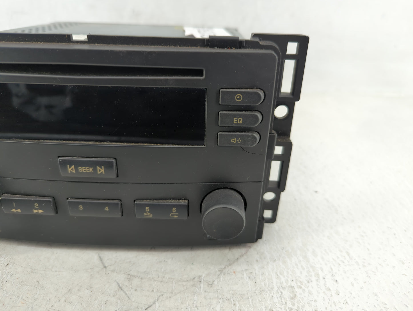 2005-2006 Chevrolet Cobalt Radio AM FM Cd Player Receiver Replacement P/N:28023571 Fits Fits 2005 2006 OEM Used Auto Parts -
